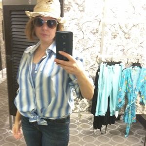 Men's Banana Republic stripped dress shirt